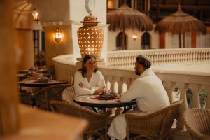 Restaurant der Medi Therme Bochum mit Blick auf die Thermenlandschaft